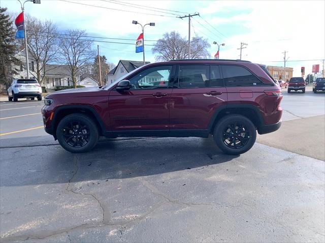 new 2025 Jeep Grand Cherokee car, priced at $43,979