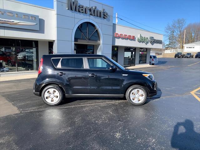 used 2015 Kia Soul car, priced at $5,990