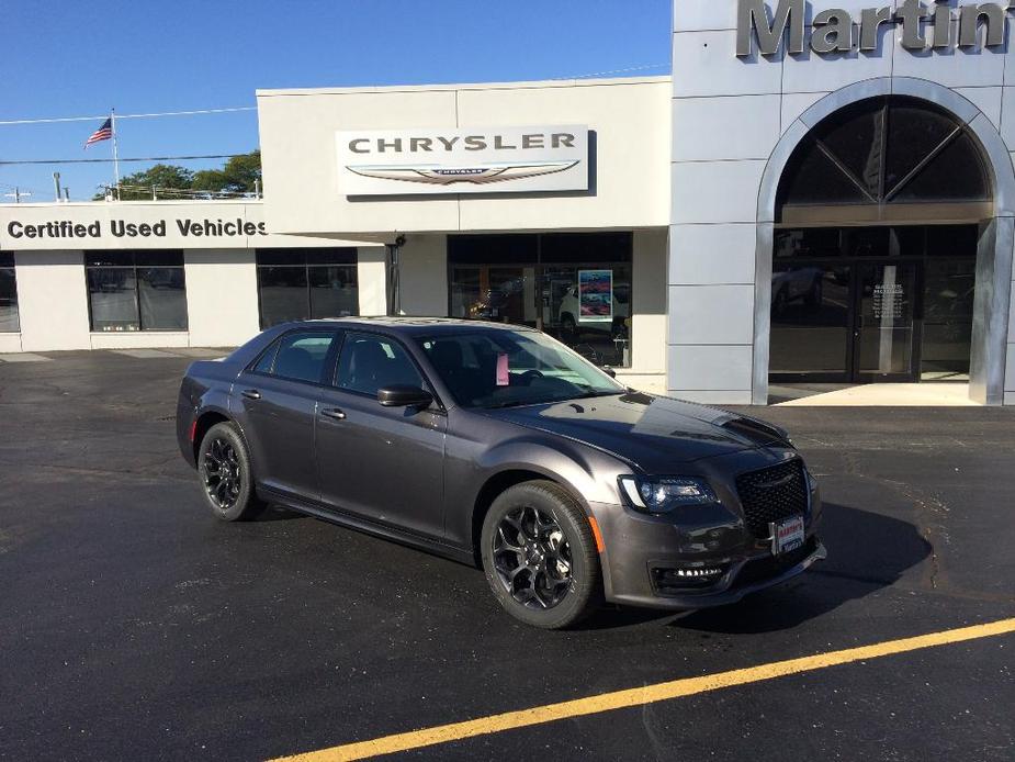 new 2023 Chrysler 300 car, priced at $46,747