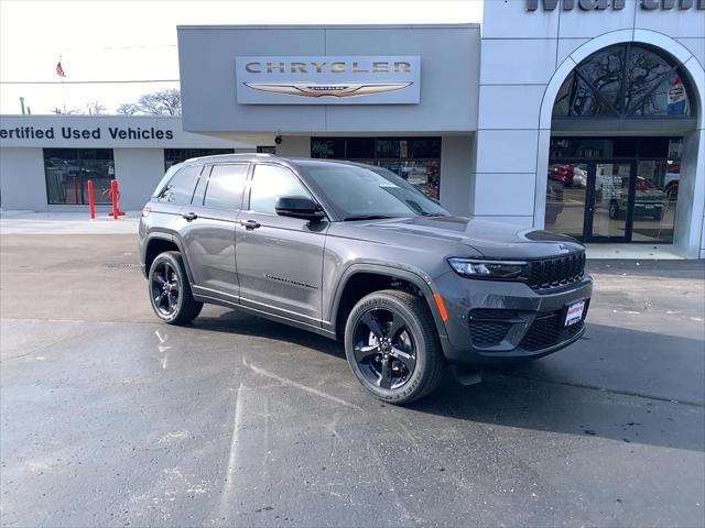 new 2025 Jeep Grand Cherokee car, priced at $44,572