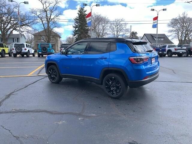 new 2024 Jeep Compass car, priced at $35,331