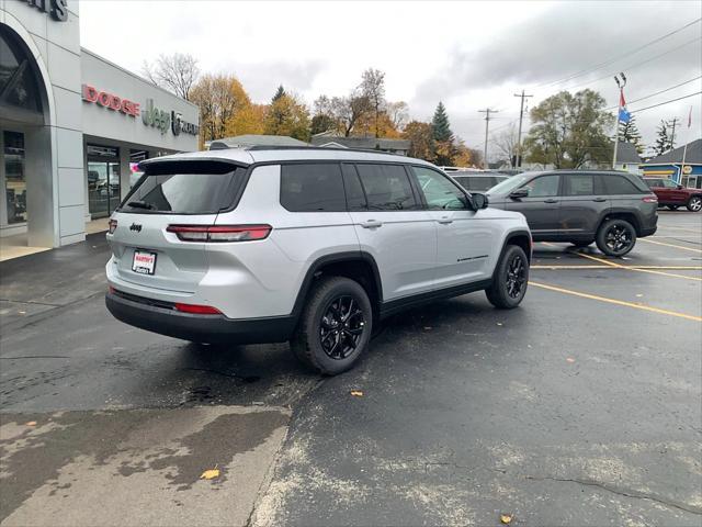 new 2025 Jeep Grand Cherokee L car, priced at $45,043