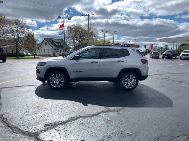 new 2024 Jeep Compass car, priced at $35,660