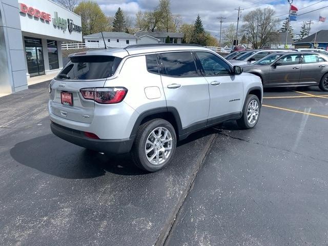 new 2024 Jeep Compass car, priced at $35,660