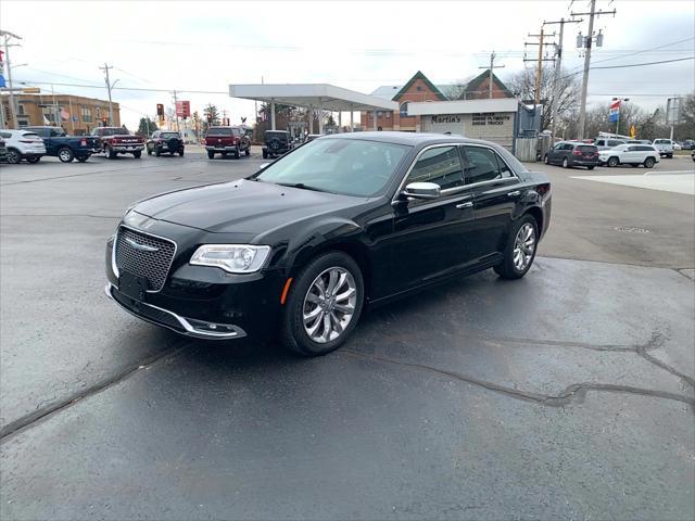 used 2017 Chrysler 300C car