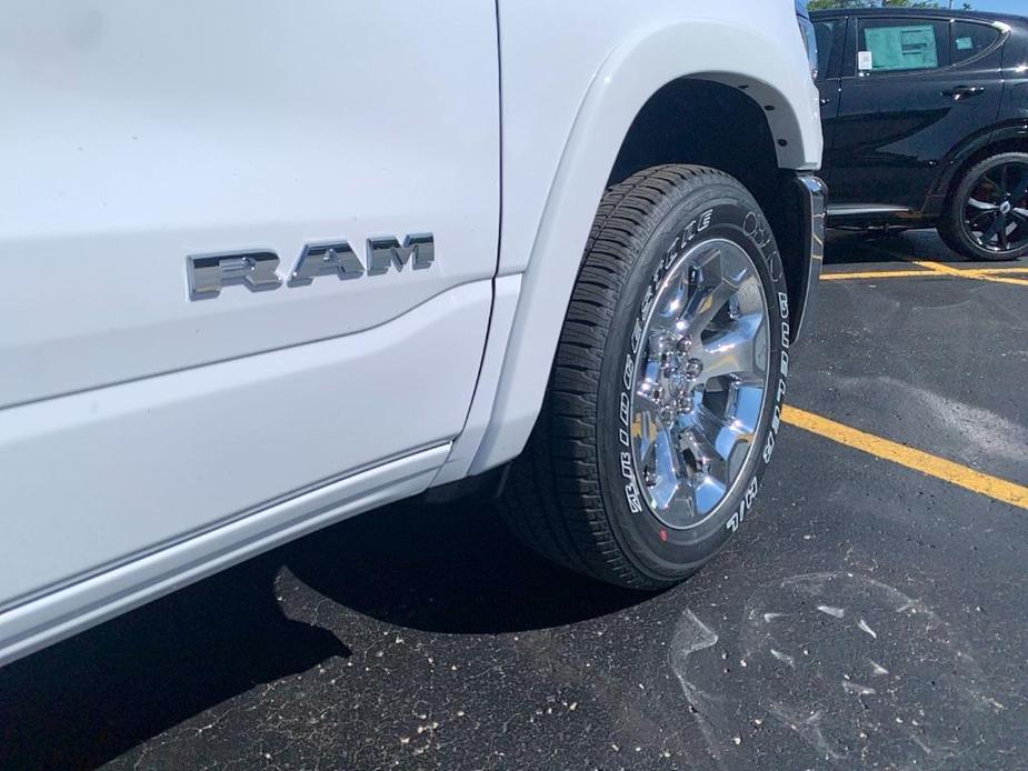 new 2025 Ram 1500 car, priced at $60,879