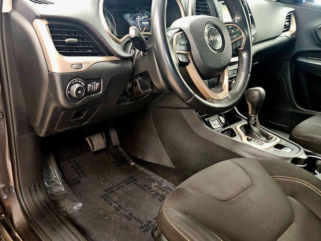 used 2015 Jeep Cherokee car, priced at $12,950