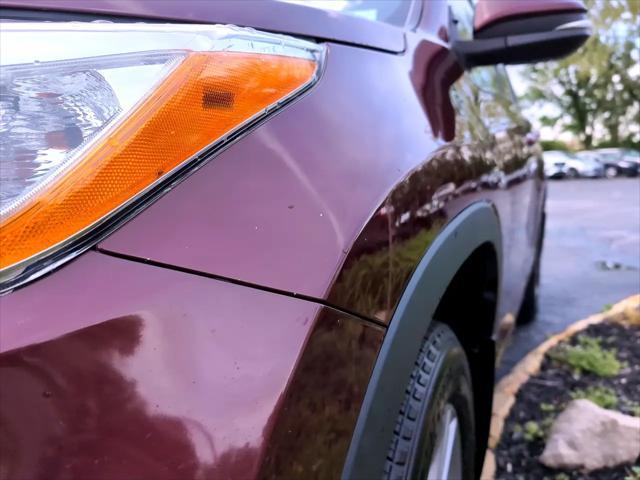 used 2014 Toyota Highlander car, priced at $14,950