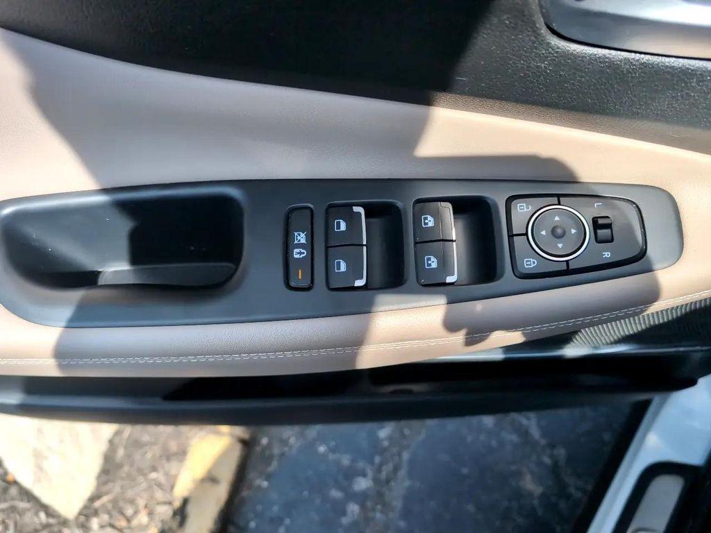 used 2019 Hyundai Santa Fe car, priced at $21,950