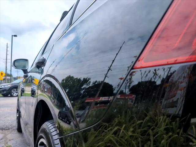 used 2019 Volvo XC60 car, priced at $23,450