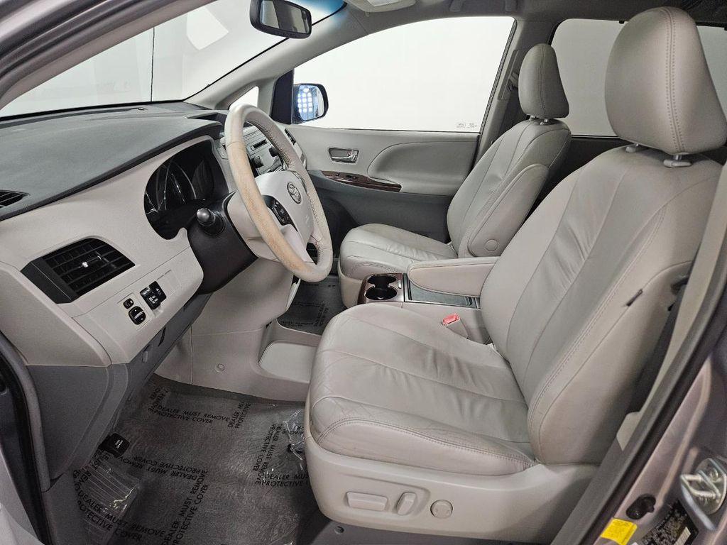 used 2010 Toyota Sienna car