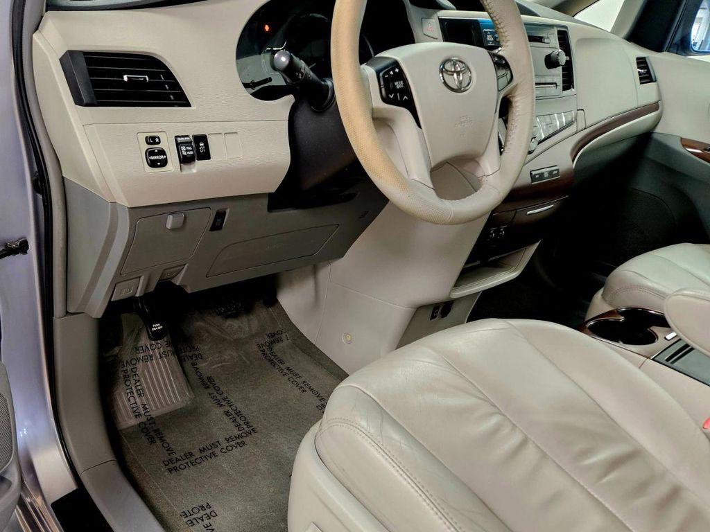 used 2010 Toyota Sienna car