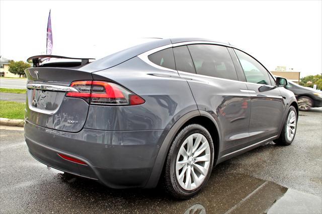 used 2018 Tesla Model X car, priced at $34,400