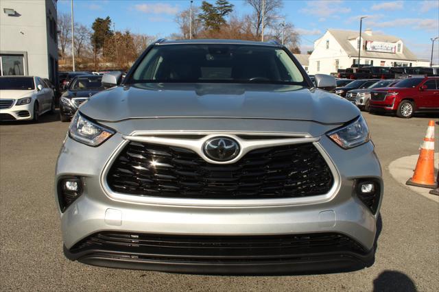 used 2020 Toyota Highlander car, priced at $26,997