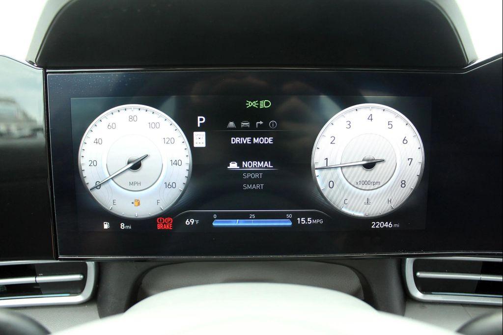 used 2024 Hyundai Elantra car, priced at $17,997