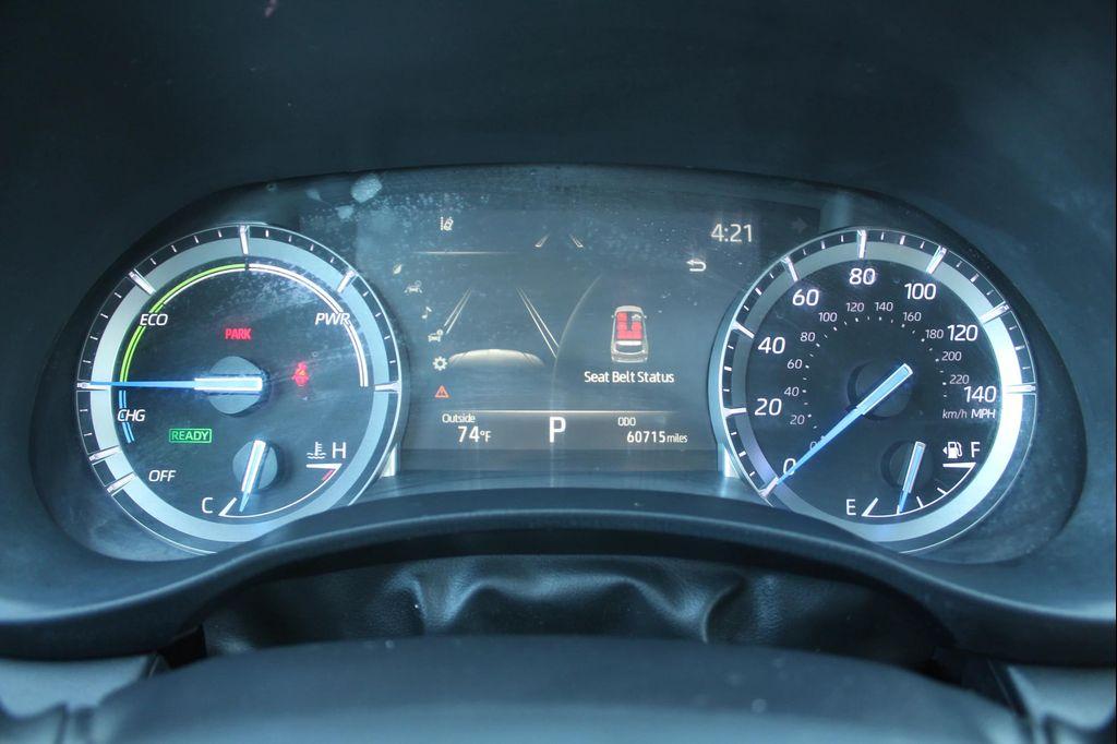 used 2022 Toyota Highlander Hybrid car, priced at $33,997