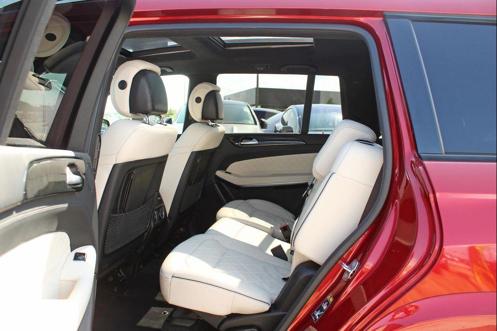 used 2019 Mercedes-Benz GLS 550 car, priced at $30,500