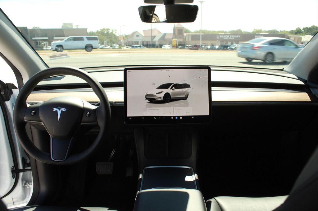 used 2023 Tesla Model Y car