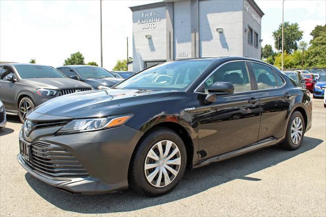 used 2019 Toyota Camry Hybrid car, priced at $22,997