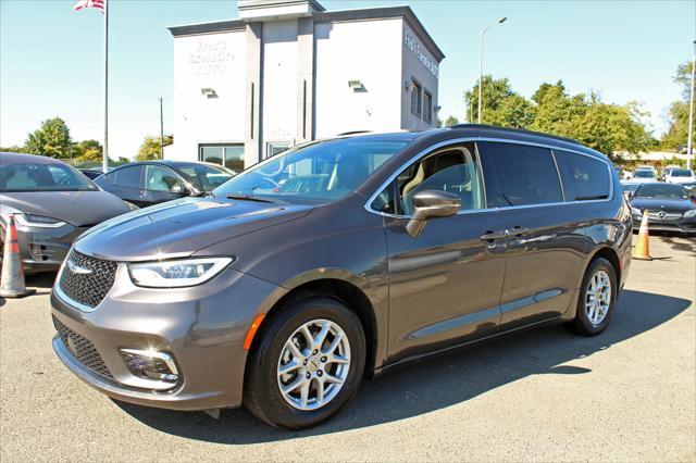 used 2022 Chrysler Pacifica car, priced at $24,997