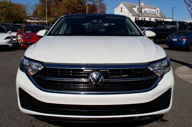 used 2024 Volkswagen Jetta car, priced at $19,997