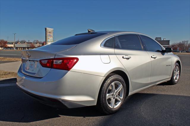 used 2019 Chevrolet Malibu car, priced at $13,800