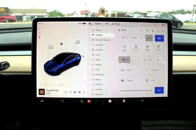 used 2021 Tesla Model 3 car, priced at $26,500