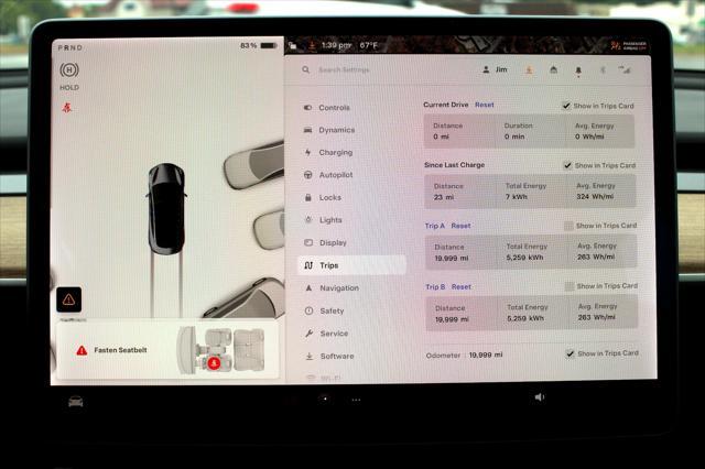 used 2021 Tesla Model 3 car, priced at $30,500