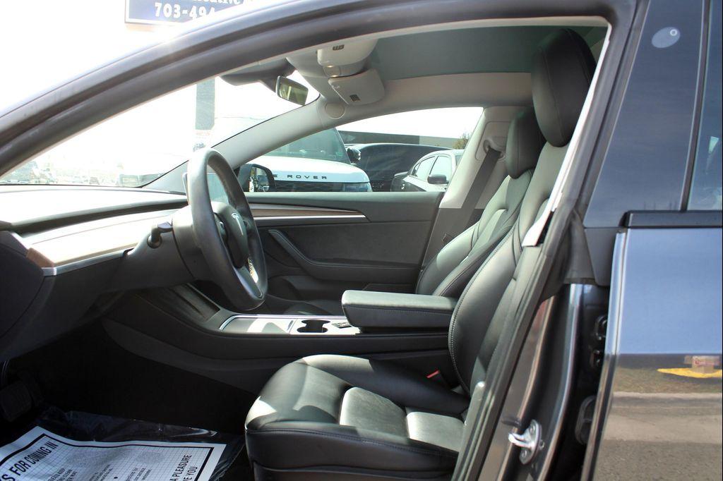used 2021 Tesla Model 3 car, priced at $23,997