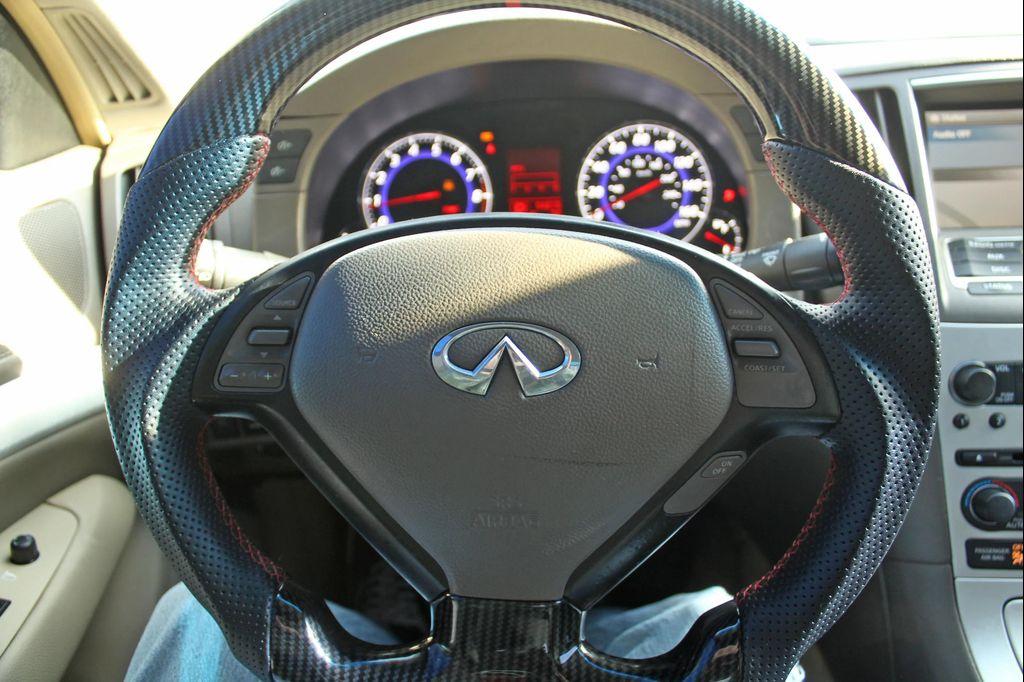 used 2009 INFINITI G37 car, priced at $5,500