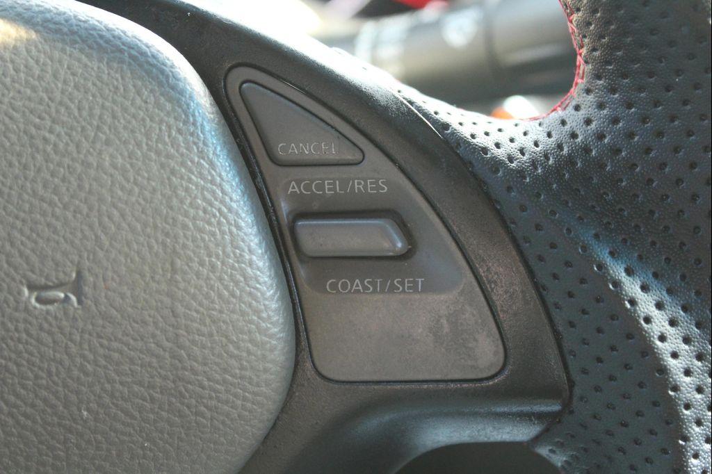 used 2009 INFINITI G37 car, priced at $5,500