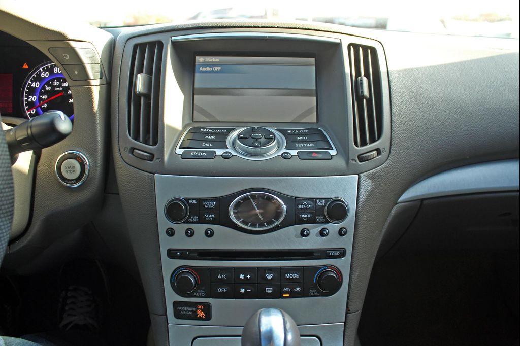 used 2009 INFINITI G37 car, priced at $5,500