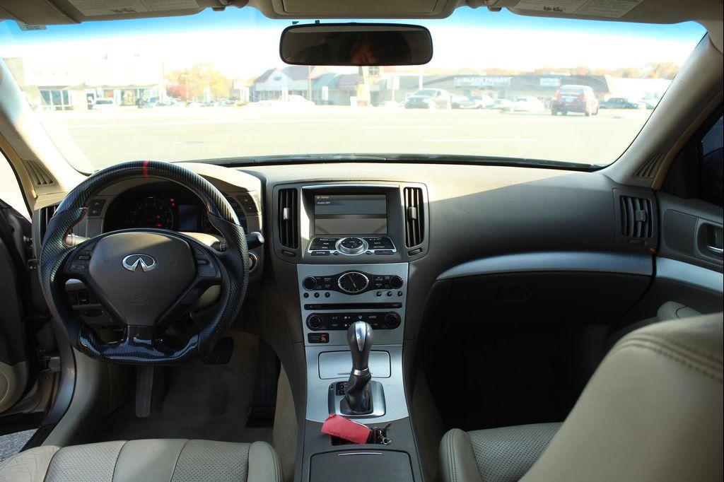 used 2009 INFINITI G37 car, priced at $5,500