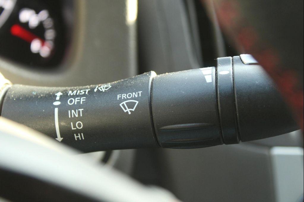 used 2009 INFINITI G37 car, priced at $5,500