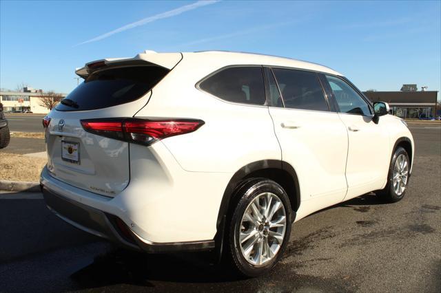 used 2021 Toyota Highlander car, priced at $29,997