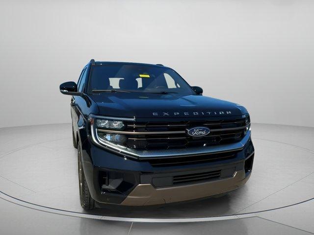 used 2025 Ford Expedition car, priced at $81,999