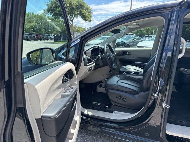 used 2023 Chrysler Pacifica car, priced at $23,999