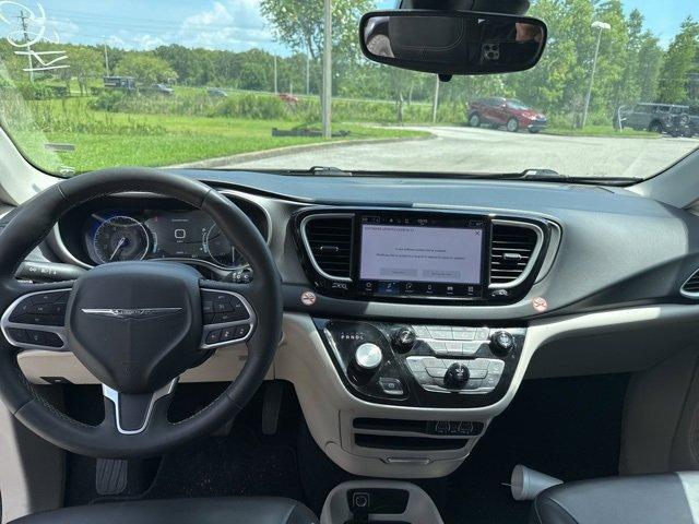 used 2023 Chrysler Pacifica car, priced at $23,999