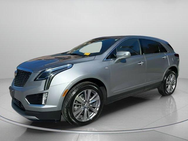 used 2025 Cadillac XT5 car, priced at $42,999