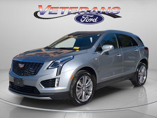 used 2025 Cadillac XT5 car, priced at $42,999