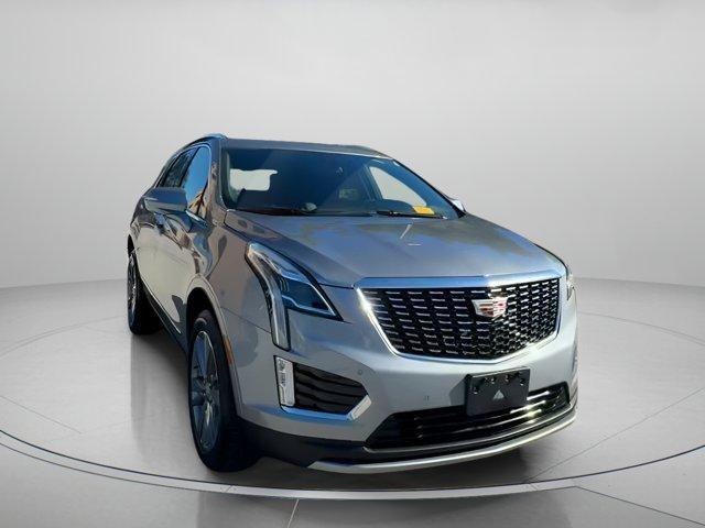 used 2025 Cadillac XT5 car, priced at $42,999