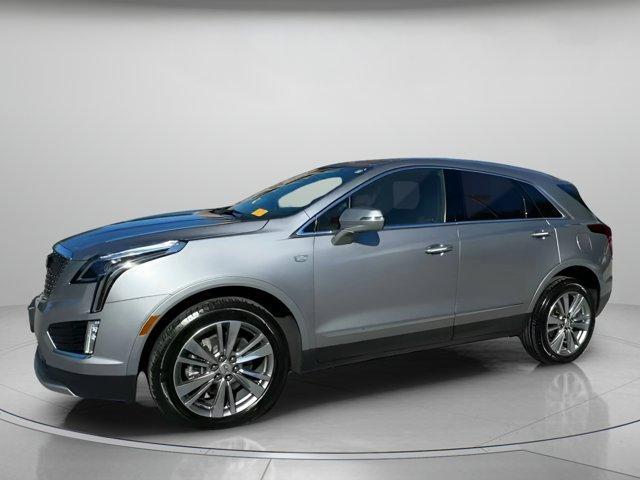 used 2025 Cadillac XT5 car, priced at $42,999