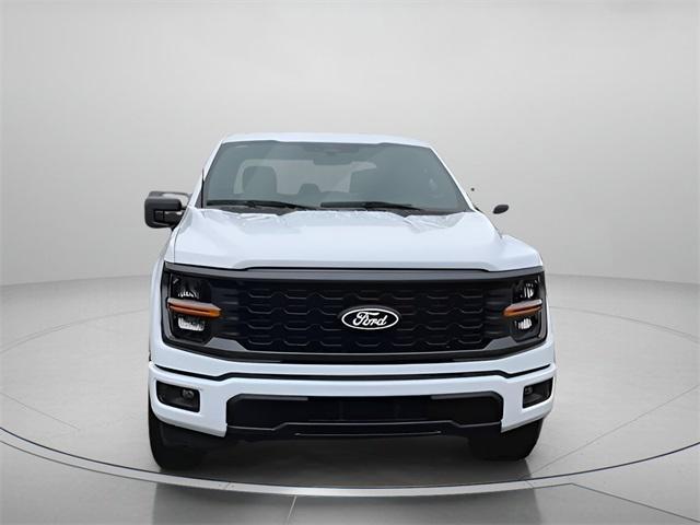 new 2025 Ford F-150 car, priced at $43,490