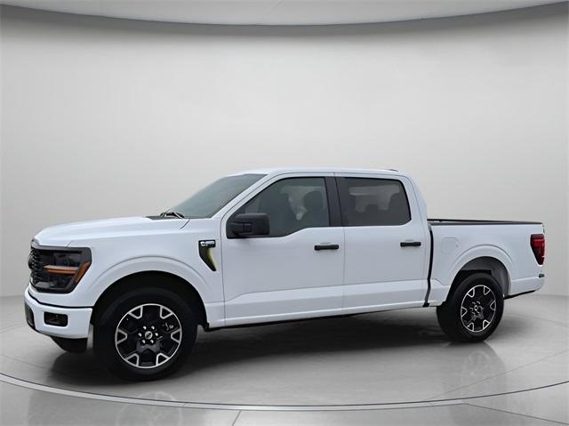 new 2025 Ford F-150 car, priced at $43,490