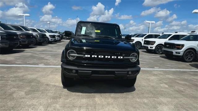 new 2025 Ford Bronco car, priced at $53,960