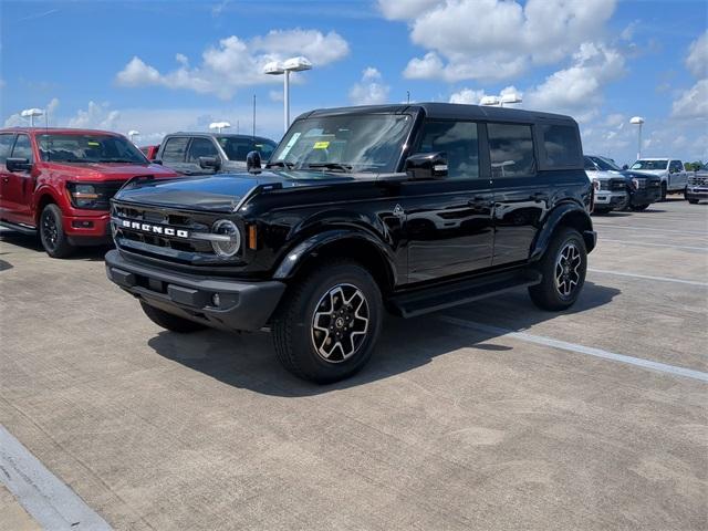 new 2025 Ford Bronco car, priced at $53,960