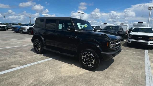 new 2025 Ford Bronco car, priced at $53,960