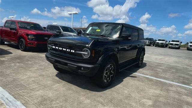 new 2025 Ford Bronco car, priced at $53,960