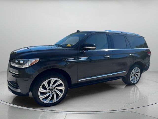 used 2024 Lincoln Navigator car, priced at $73,576