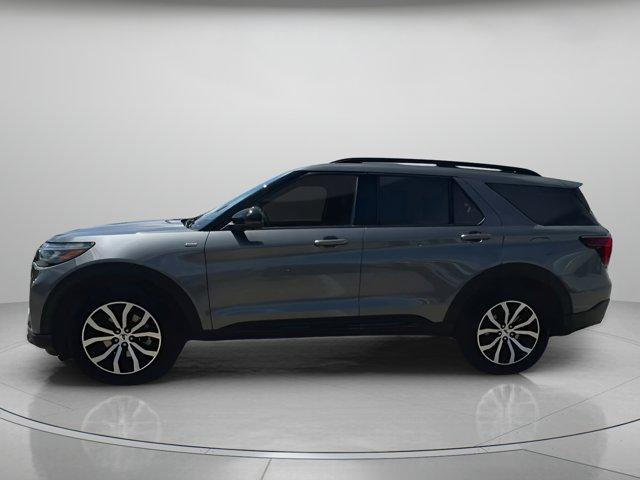 new 2025 Ford Explorer car, priced at $44,353